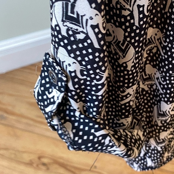 Pixley Elephant Print Blouse Women’s Medium - Picture 6 of 10